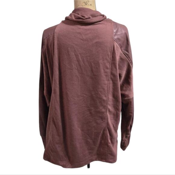 Tahari Sport Womens Burgundy Cowl Neck Faux Leather Trim Wrap Sweatshirt Plus 3X - Picture 3 of 6